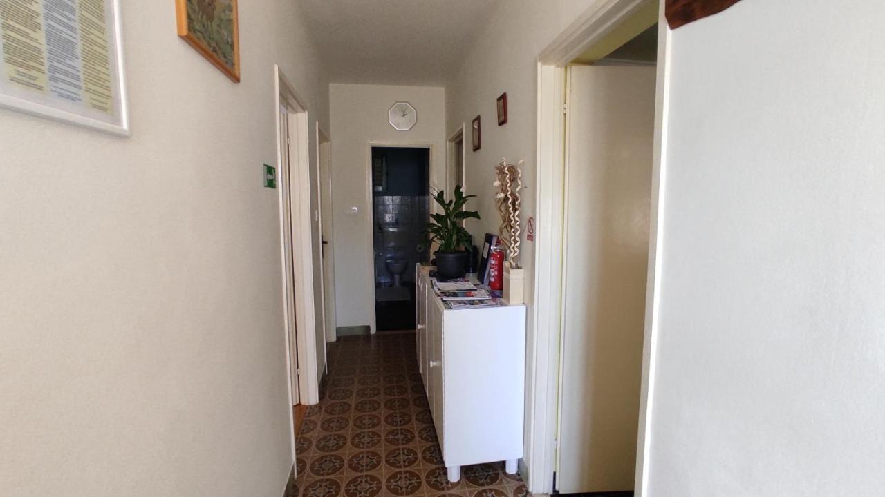 Apartamento Apartman Iva Kaštela Exterior foto